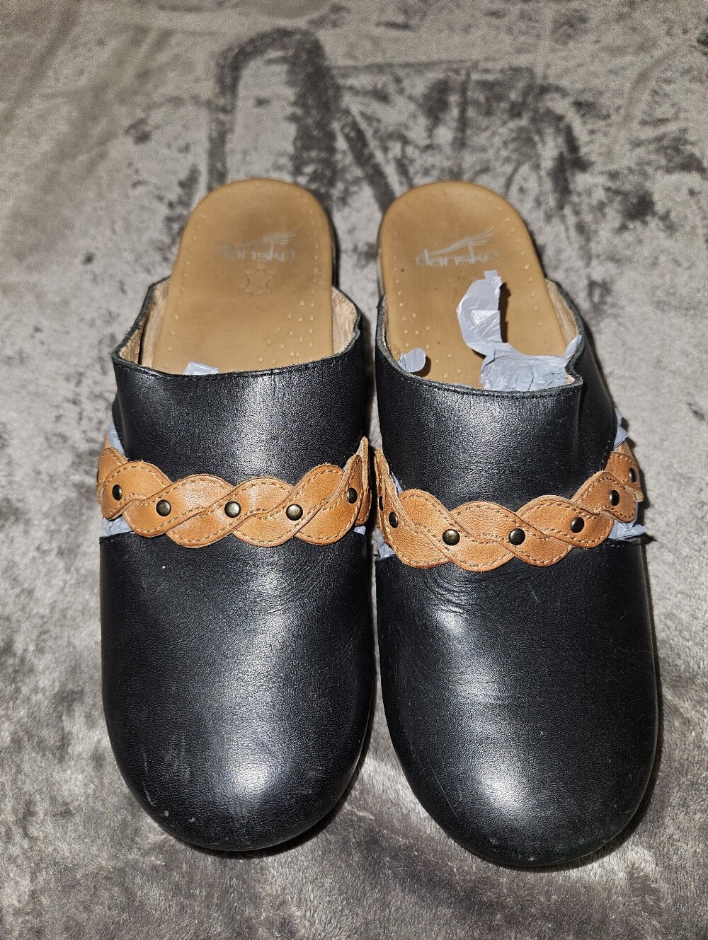 Dansko Sherise Women's Black Leather Slip-On Clogs with Brown Braided Accent 39